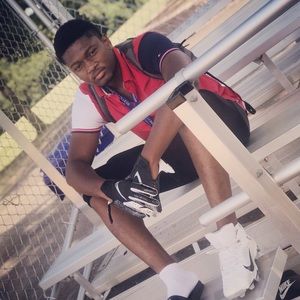 Meet your Posher, Elijah